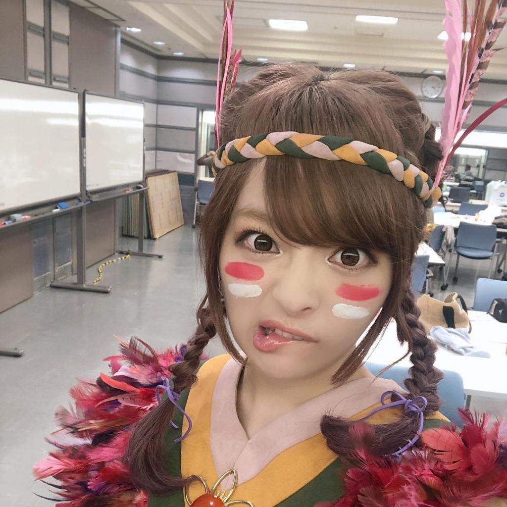 KYARY PAMYU PAMYU